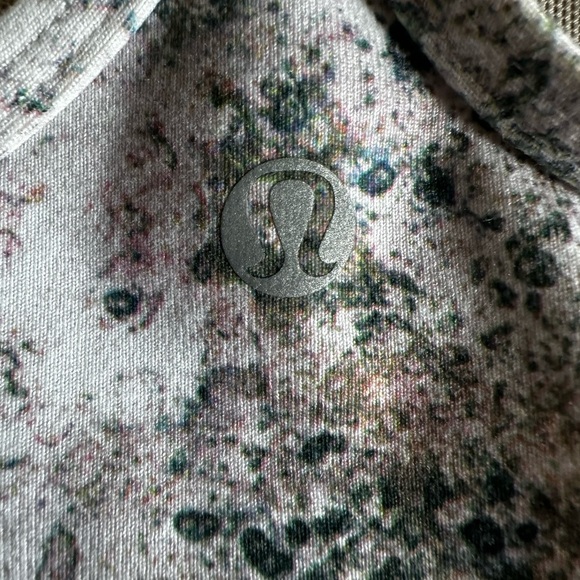 Lululemon 8 y strap tank top EUC - Picture 5 of 6